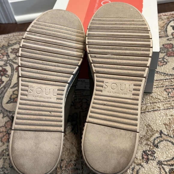 SOUL Naturalizer Womens Turner Comfort Booties🔹Dark Olive🔹8 Wide - Picture 5 of 8